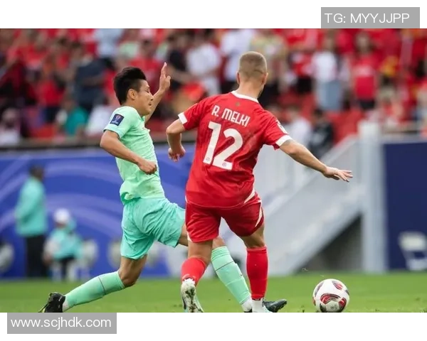 国足世预赛对阵卡塔尔全力以赴争取胜利的关键战役分析