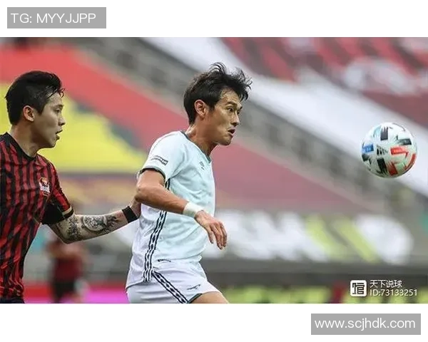 蔚蓝现代与城南FC激战正酣谁能在这场对决中笑到最后