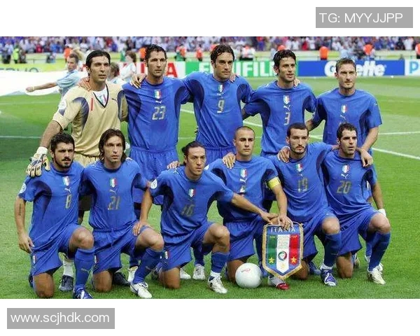 迈尼昂:从青涩少年到足坛巨星的辉煌蜕变之路 迈尼昂:从青涩少年到足坛巨星的辉煌蜕变之路