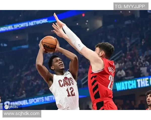 2015年NBA季后赛开拓者与骑士激战回顾与精彩瞬间分析