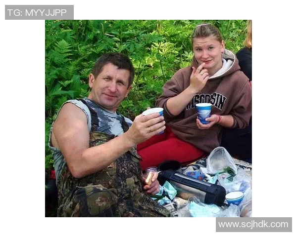 俄罗斯对阵圣马力直播赛事全程回顾及精彩瞬间分析