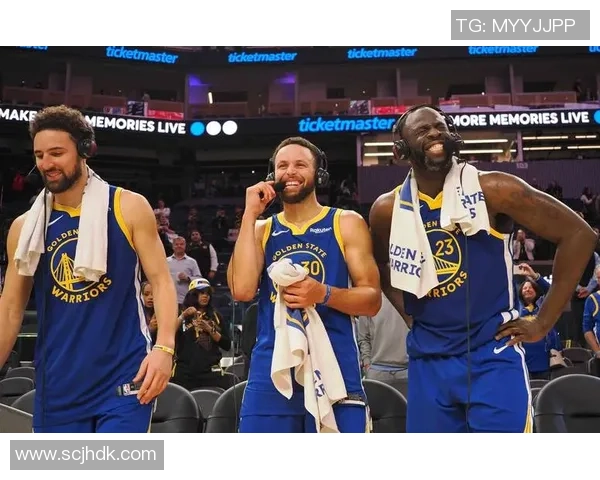 克莱汤普森:勇士队的三分之王与篮球传奇的辉煌之路 克莱汤普森:勇士队的三分之王与篮球传奇的辉煌之路