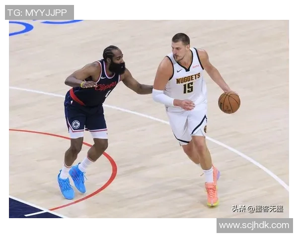 掘金与快船的激烈对决雨燕直播全程呈现精彩瞬间