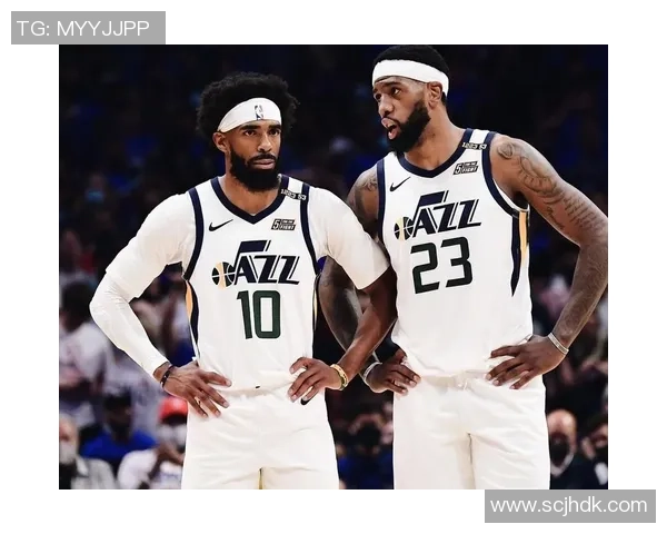 迈克康利：篮球场上的领袖与团队精神的典范