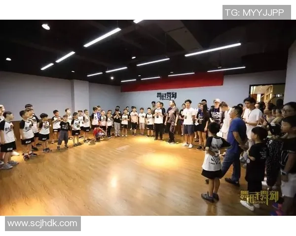 杭州街舞队速度表现数据分析揭示训练效果与比赛成绩之间的关系MBA 杭州街舞队速度表现数据分析揭示训练效果与比赛成绩之间的关系MBA