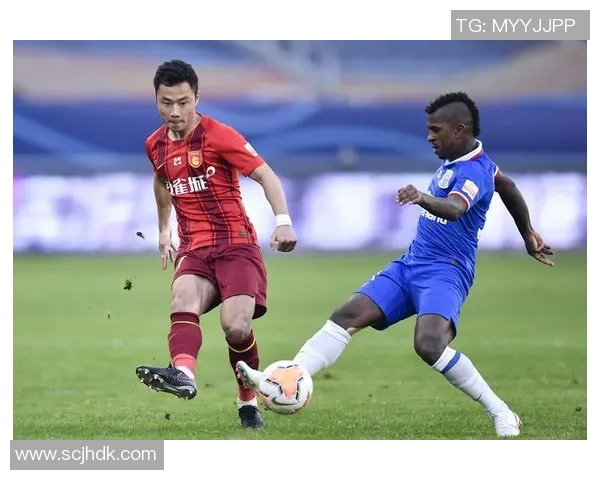 2017年中超联赛精彩对决申花与华夏激情碰撞赛场回顾 2017年中超联赛精彩对决申花与华夏激情碰撞赛场回顾