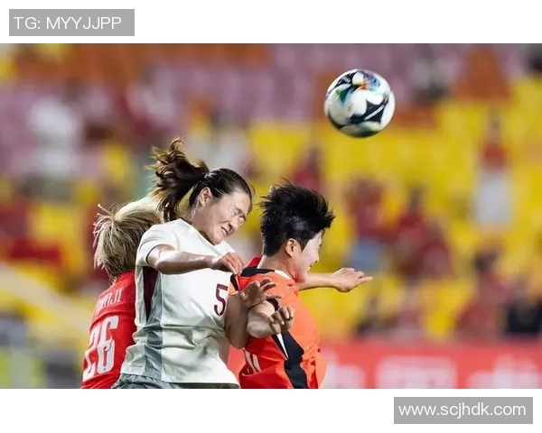 CCTV中国女足迎战新西兰队全力争胜展现实力与风采